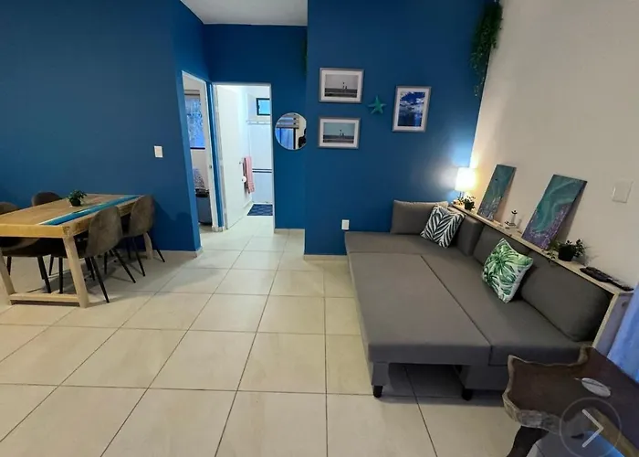 Casa Luna Tropical Apartment