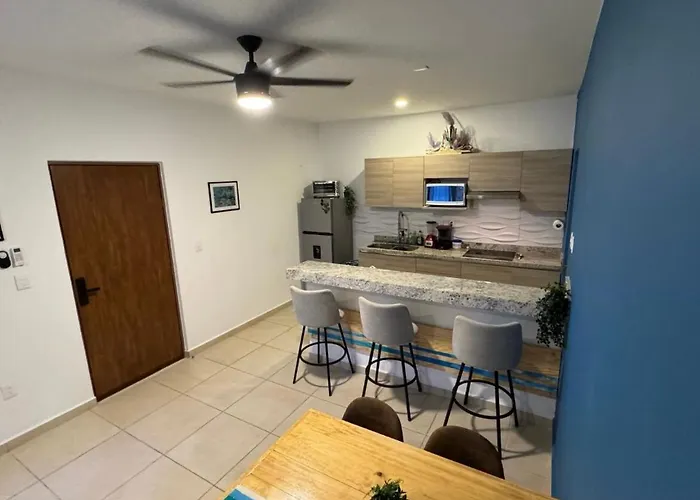 Casa Luna Tropical Apartment